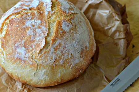 الخبز الفرنسي بدون عجن